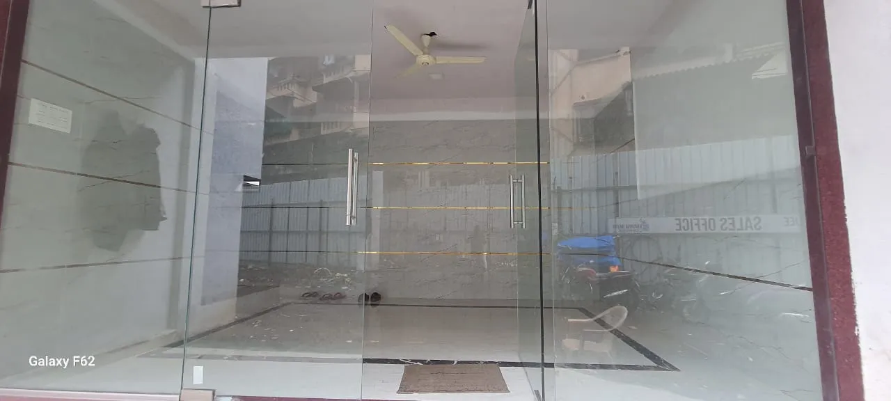 Shri Krishna Nayan Complex Entrance View